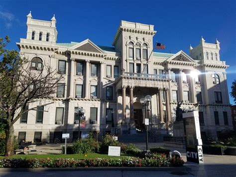 Jersey City Mayor Moves Forward With Repairs to City Hall