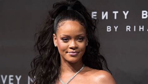 Rihanna gives update of album 'R9' ahead of release