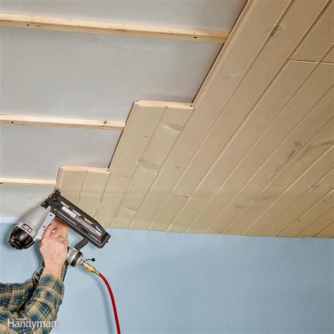 11 Tips on How to Remove Popcorn Ceiling Faster and Easier | Family Handyman