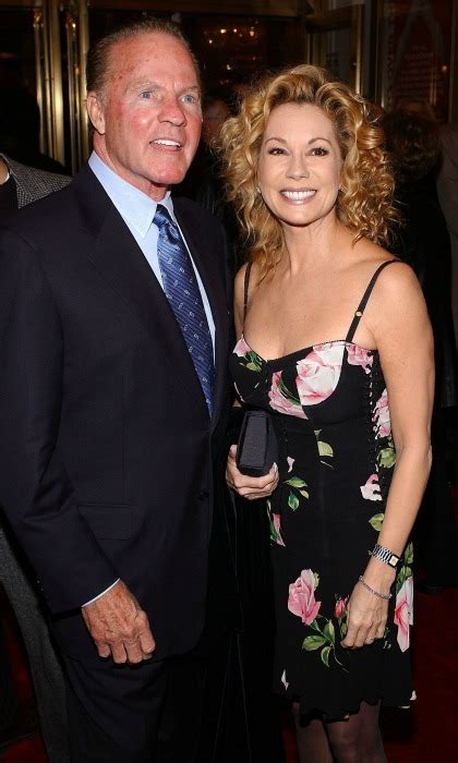 Kathie Lee Gifford gets emotional on her and Frank Gifford's 30th ...