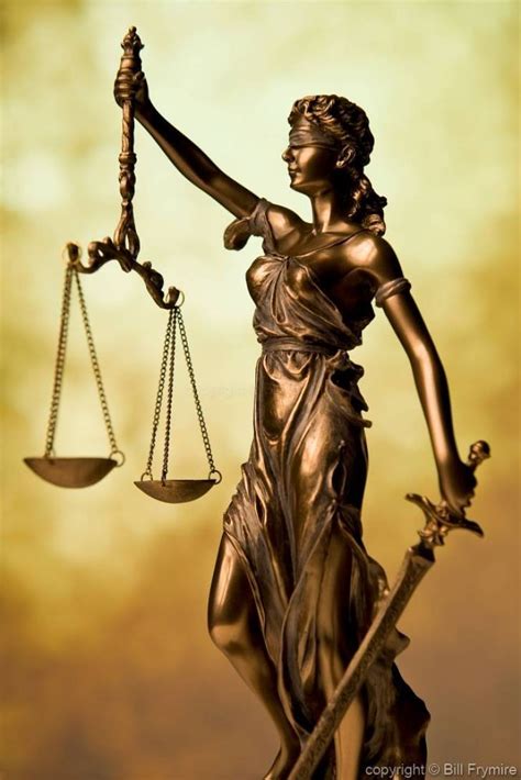 Oposiciones Justicia | Lady justice statue, Lady justice, Justice statue