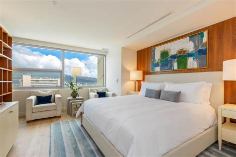 Ritz Carlton Honolulu Condos for Sale - Waikiki Vacation Homes