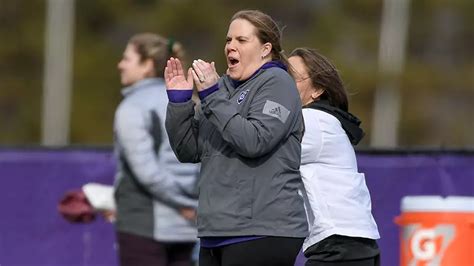 Amanda Belichick, Holy Cross Turn 'Hope' into 'Belief' | USA Lacrosse