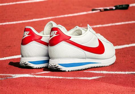 Forrest Gump Nike Cortez Release Date | SneakerNews.com