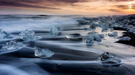 Your Complete Guide to Diamond Beach | Iceland Tours