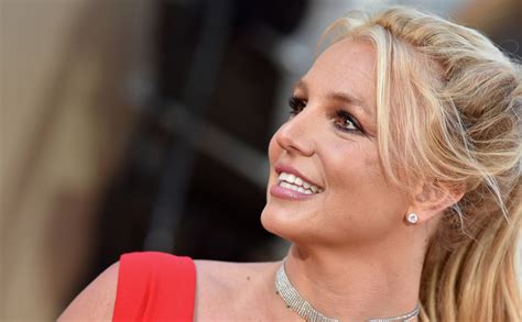 Watch the First Trailer for Netflix’s ‘Britney vs. Spears’ Documentary ...