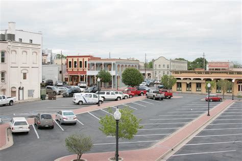 Downtown Brenham | Brenham, Texas | Linda Presson | Flickr