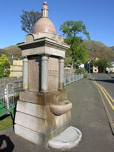 Tillicoultry Feature Page on Undiscovered Scotland