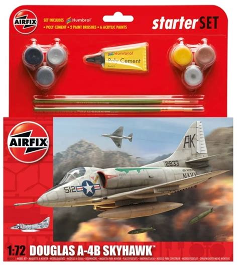 AIRFIX Airfix 1:72 Scale Plastic Kit Douglas A-4B Skyhawk Starter Set - A55203