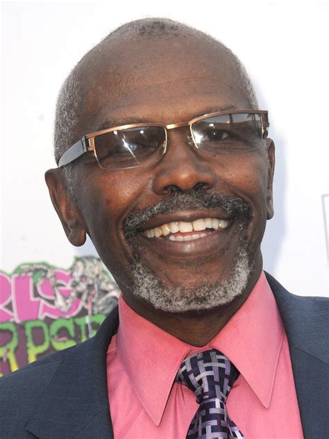 Ernest Lee Thomas Net Worth 2024 - Dyna Vivianna