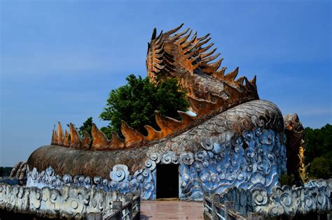 Abandoned Water Park in Vietnam | POPSUGAR Australia Smart Living