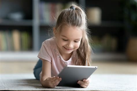 Your child wants a tablet, here's what to know | Daily Sabah