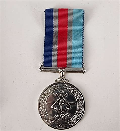 Australian Non-Official Regular Forces Service Medal - Trade In Military