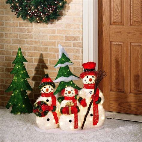 Get the Best Outdoor Snowman Decorations for Christmas