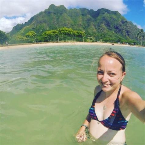 5 Oahu Beaches (Kailua Beach vs Lanikai) | Hawaii, USA - Between England & Everywhere