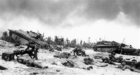 Battle Of Peleliu, Joe Rosenthal, Tarawa, American Tank, Landing Craft ...