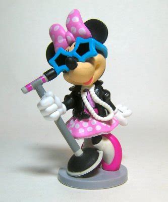 Minnie Mouse singing with microphone PVC figure from our PVCs ...