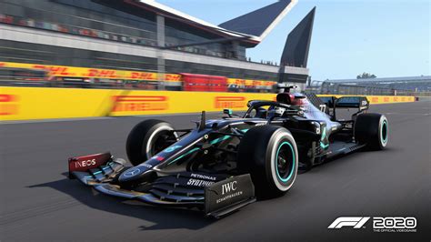 Codemasters update F1 2020 game with Mercedes’ new black livery | Formula 1®