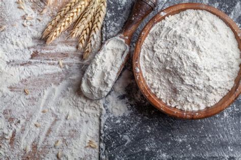 12 Best Wheat Flour Substitutes - Substitute Cooking