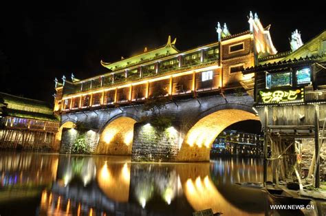 Picturesque Night View of Fenghuang Ancient Town in China's Hunan | Study In China