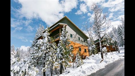 Rush Creek Lodge at Yosemite Winter 2018 | Yosemite winter, Yosemite, Lodge