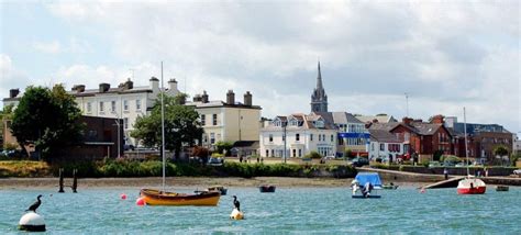 My favourite picture of my hometown of Malahide. : r/ireland