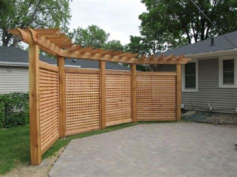 Pin by Kate Brossman on Outdoor/Backyard | Backyard privacy, Privacy ...