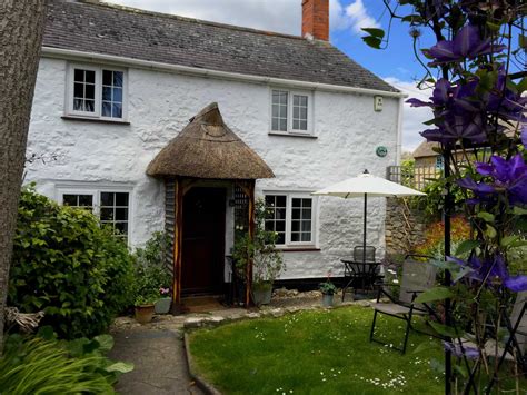 Pound Cottage Holiday Home Available in Dorset | Special Dorset Cottages