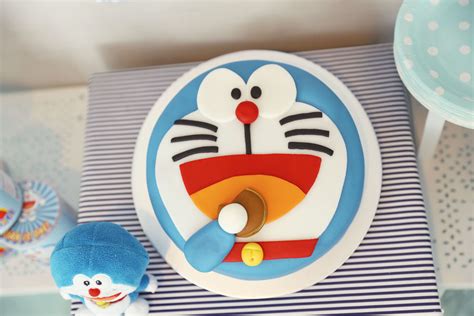 Doraemon Theme Birthday Cake | Birthday party themes, Kids birthday, Doraemon