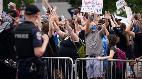 Louisville Park Shooting Leaves 1 Dead At Breonna Taylor Protest - The ...