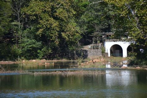 Dunbar Cave State Park will host day after Thanksgiving hike ...