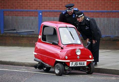 Guinness World Records Names the Slowest and Smallest Electric Car in the World