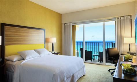 Rooms & Suites | Hilton Waikiki Beach Kuhio