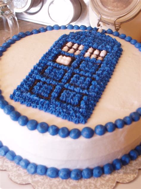 Tardis Cake by queen382 on deviantART | Tardis cake, Doctor who cakes ...