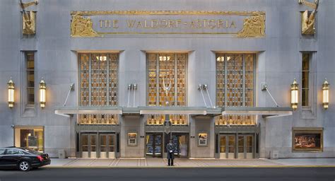 In renovation, the iconic Waldorf Astoria Hotel will lose 1,000 hotel ...