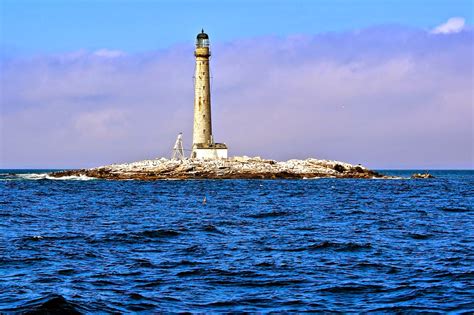 Maine Lighthouses and Beyond: Boon Island Lighthouse (Haunted)