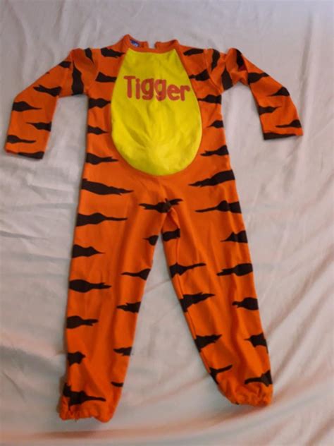 Disney Tigger Costume, Babies & Kids, Babies & Kids Fashion on Carousell