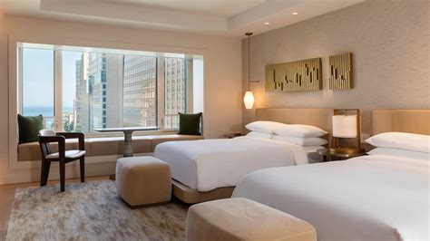 Luxury Downtown Chicago Hotel Rooms & Suites | Park Hyatt Chicago