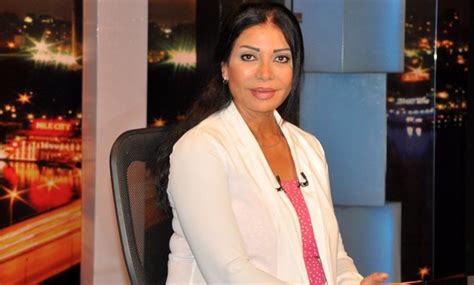 Sawsan Badr chooses stage over screen for second year - EgyptToday