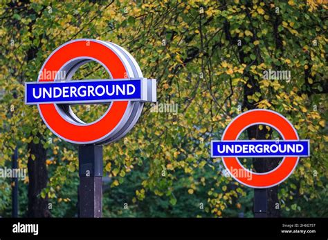 London underground signs hi-res stock photography and images - Alamy