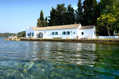 Secluded Waterfront luxury Villa in Corfu