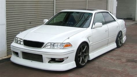 File:Tuned Toyota Mark II.jpg - Wikipedia