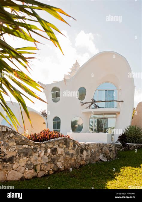 Exterior of the Conch Shell House. Isla Mujeres, Quintana Roo, Mexico ...