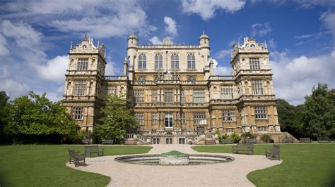 Here's Where You Can Visit Wayne Manor From The Dark Knight Rises