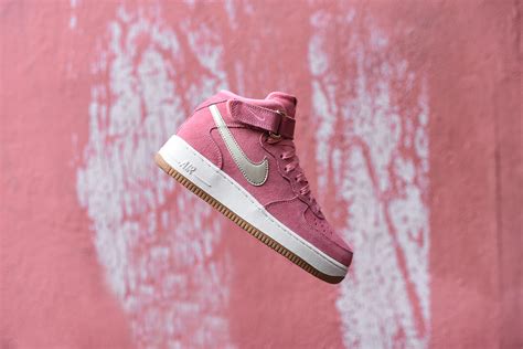 Nike WMNS Air Force 1 Mid '07 - Pink – Kith