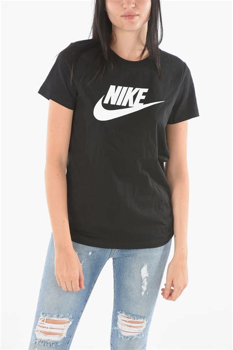 Nike Shirts For Women