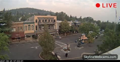 【LIVE】 Webcam Ashland - Oregon | SkylineWebcams