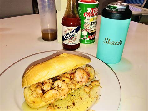 BBQ shrimp sandwich : r/sandos