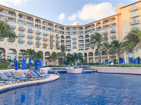 Review: The Ritz-Carlton, Cancun