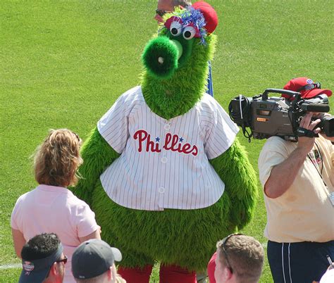 Phillie Phanatic (Philadelphia Phillies) | SportsMascots Wikia | FANDOM ...